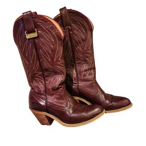 Vintage Womens Laredo Red Leather Cowboy Boots w Embroidered Shaft sz 6-1/2
